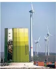  ?? FOTO: IMAGO ?? Beim Bau von Windrädern wie hier in Kerken gelten neue Regeln.