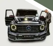  ??  ?? Brachial: Mercedes G in der Amg-63version: V8-turbo, 585 PS und von 0 auf 100 km/h in 4,5 Sekunden