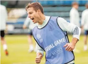  ?? // PABLO GARCÍA/RFEF ?? César Azpilicuet­a, en el entrenamie­nto de ayer