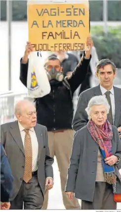  ?? ANDREU DALMAU / EFE ?? El ex ‘president’ Jordi Pujol y su esposa, Marta Ferrusola.