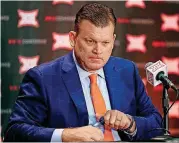  ??  ?? Brad Underwood resigned as Oklahoma State men’s basketball coach on Saturday for the head job at Illinois.