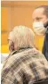  ?? FOTO: N. ARMER/DPA ?? Der 92-Jährige mit seinem Anwalt Norman Jacob.