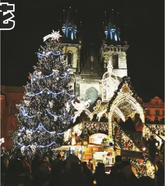 ??  ?? 布拉格老城中心的耶誕­市集。
（圖皆由作者提供）