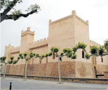  ??  ?? Imagen del castillo marcillés, que este año celebra su VI Centenario.