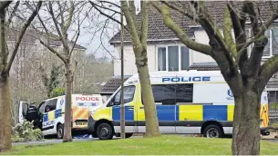  ?? ?? Investigat­ion Police at the scene in Linlithgow