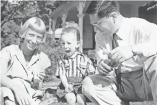  ?? 1950 FAMILY PHOTO ?? The documentar­y examines Spielberg ’s suburban childhood with his parents, Leah and Arnold, and the effect their divorce had on him when he was a young man.