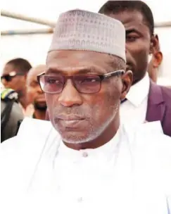  ??  ?? Senator Ahmed Makarfi