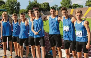  ?? Foto: Dagmar Spannbauer ?? Gemeinsam auf Erfolgskur­s: die LG Leichtathl­eten (von links) Luca Greiner, Simon Gebert, Michel Kolbe, Nick Krieger, Simon Bestler, Martin Kurnoth, Samuel Ostermeier und Christoph Humburger.