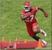  ?? CHARLIE RIEDEL — THE ASSOCIATED PRESS ?? Chiefs running back Kareem Hunt, shown during a drill on May 30, has been learning a lot about football since being drafted April 28.