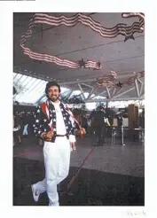  ??  ?? Gilbert Baker at the 1984 Democratic Convention, a paid job as part of the Paramount Flag Co.