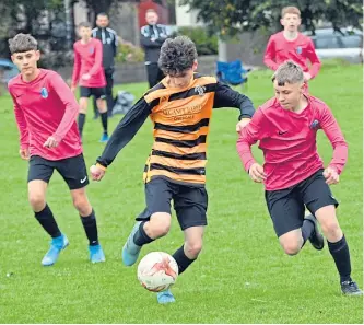  ??  ?? Riverside CSC beat Maryfield United (gold/black) 5-0 in the U/16 East Region Cup at Fairmuir Park.