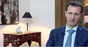  ??  ?? Intervista Il presidente siriano Bashar Assad, 50 anni, durante l’intervista concessa alla tv iraniana Khahar