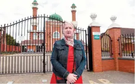  ??  ?? Julie Siddiqi is campaignin­g for access for women to a mosque in Slough during Ramadan. Ref:133473-7