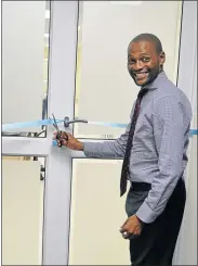  ??  ?? SERVICE: Dr John Shweni officially opened the new National Renal Care Queenstown dialysis unit on Thursday last week