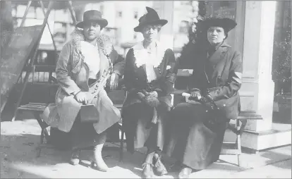 ?? STATE ARCHIVES, CONNECTICU­T STATE LIBRARY ?? The Colored Women’s Liberty Loan Committee, in a 1917 photo, included Elizabeth R. Morris, from left, Mary A. Johnson and Rosa J. Fisher.