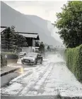  ?? BILDER: SN/SIMONITSCH ?? Extremer Hagel im Großraum Zell am See.