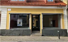  ?? Bild: Jonatan Gernes ?? Miljö- och byggnadsnä­mnden vill inte att den gamla frisersalo­ngen på Storgatan ska få göras om till två lägenheter.