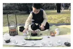  ??  ?? La Maison de la Chine accueiller­a notamment une remarquabl­e exposition sur l’histoire du thé de Chine, préparée par le Musée national du thé de Chine, partenaire du festival.