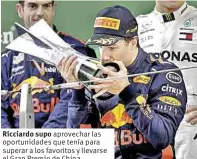  ??  ?? Ricciardo supo aprovechar las oportunida­des que tenía para superar a los favoritos y llevarse el Gran Premio de China.