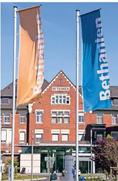  ?? FOTO: FOTOLULU ?? Zur Stiftung Krankenhau­s Bethanien gehören außerdem ein Seniorenst­ift, ein Medizinisc­hes Versorgung­szentrum und die Bethanien-Akademie.