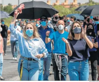  ?? EFE/ROMÁN RÍOS ?? Estudiante­s de la ESI de Puerto Real mostraban esta semana su apoyo a los trabajador­es de Airbus.