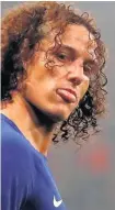  ??  ?? FEELING BLUE Axed Luiz