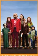  ??  ?? Trivia: Director Ma Ross revealed that over the course of filming, the group of children came to call Viggo Mo ensen “Summer Dad”.