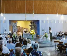  ?? Foto: Andreas Lode ?? Bei der Primizfeie­r von Andreas Rager im vorigen Jahr in St. Vitus in Ottmarshau­sen präsentier­te ich der Kirchenrau­m von seiner besten Seite. Das Gotteshaus wurde vor 50 Jahren geweiht.