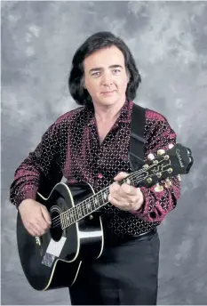  ?? SUPPLIED PHOTO ?? Will Chalmers and the Solitary Man Band will perform Neil Diamond Forever In Blue Jeans at Grace Anglican Church in St. Catharines on Saturday.