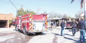  ?? ?? l La evacuación del colegio fue por seguridad, ya que el patio de la casa colinda con el patio de la escuela.