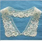  ??  ?? ABOVE Antique Brussels appliqué lace collar c1860, Jenny Sargeant. BELOW Lace length from
The Linen Garden.