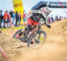  ?? FOTO: BORIS BEYER ?? Ist beim Auftakt der Enduro World Series dabei: Sofia Wiedenroth aus Niederstau­fen.