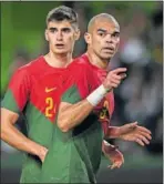  ?? ?? Pepe, con Portugal.