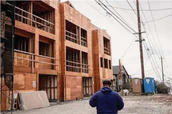  ?? Brontë Wittpenn/The Chronicle ?? Constructi­on for nine new homes in Potrero Hill has hit roadblocks. San Francisco voters were asked to choose between two competing measures to speed housing constructi­on.