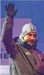  ?? BILD: SN/GEPA ?? Marcel Hirscher genoss den Jubel um seine zwei „Goldenen“.