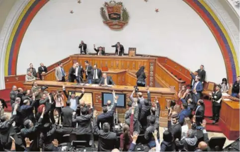  ?? // EFE ?? Sesión extraordin­aria de la Asamblea Nacional venezolana