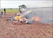  ??  ?? El 1 de octubre, 60 productore­s de soja atacaron con arma de fuego y machetes a sintierras en Tembiaporã.