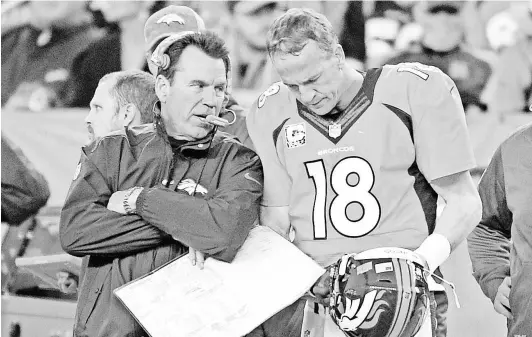  ?? RON CHENOY, USA TODAY SPORTS ?? Broncos coach Gary Kubiak, left, had Peyton Manning, right, and the team do the bulk of their preparatio­n last week.