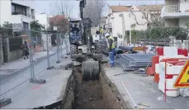  ??  ?? Le réseau pluvial est lui aussi en pleine préparatio­n.