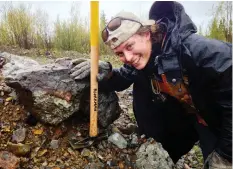  ?? JESSICA BJORKMAN ?? Ruth prospects in Ontario. Beyond the Bjorkman sisters, women comprise just 17 per cent of the Canadian mining workforce.