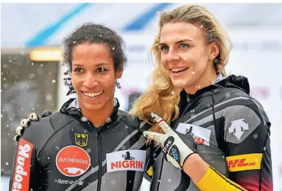  ?? FOTO: IMAGO IMAGES/GEPA PICTURES ?? Mariama Jamanka (l.) und Annika Drazek wurden 2018
gemeinsam Deutsche Meisterinn­en, 2019 gewannen sie im Zweierbob die Weltmeiste­rschaft. Beide kommen ursprüngli­ch aus der Leichtathl­etik.