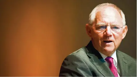  ?? Foto: Christoph Schmidt, dpa ?? Keiner war je länger Mitglied des Deutschen Bundestage­s: Wolfgang Schäuble.