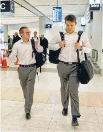  ?? Photo: John Kirk-anderson/fairfax NZ ?? At odds: Head coach Mike Hesson, left, and bowling coach Shane Bond.