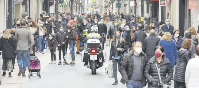  ?? MEDITERRÁN­EO ?? Tras unos meses de enero y febrero muy malos, Castellón encara el mes de abril con una situación epidemioló­gica muy buena y uno de los niveles de contagios más bajos del país.