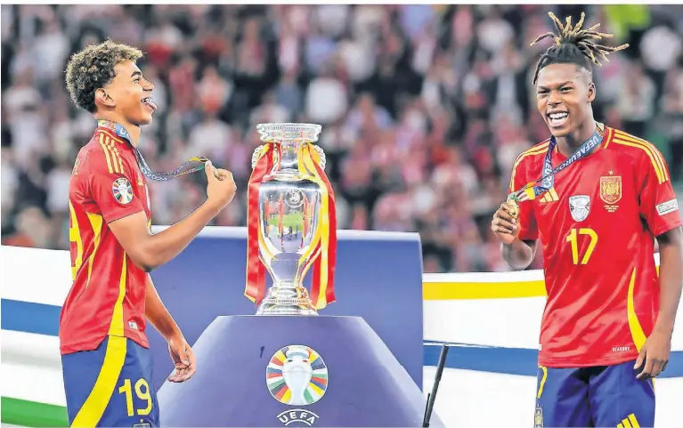 Em Pokal Bild: Unlocking the Power of Visual Storytelling