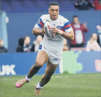  ?? PICTURE: JONATHAN GAWTHORPE ?? CENTRE OF ATTENTION: Wakefield’s Reece Lyne has been selected in England’s squad for this autumn’s internatio­nals.