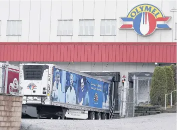  ?? PHOTO D’ARCHIVES, STEVENS LEBLANC ?? Point chaud de la province la semaine dernière, la Capitale-Nationale a enregistré hier moins de nouveaux cas (59) en 24 h que la région de Chaudière-Appalaches (85). Quatre nouveaux cas ont notamment été décelés dans l’usine Olymel de Vallée-Jonction, en Beauce (photo).