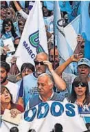  ??  ?? Marcha. La UEPC participar­á de la marcha de hoy en Buenos Aires.