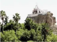  ??  ?? Atractivos. Los seis pueblos mágicos de Coahuila son el “imán” principal para atraer turismo (Parras de la Fuente).