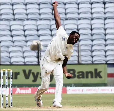  ?? | GAVIN BARKER BackpagePi­x ?? KAGISO Rabada of South Africa bowls during the second Test against India in Pune.